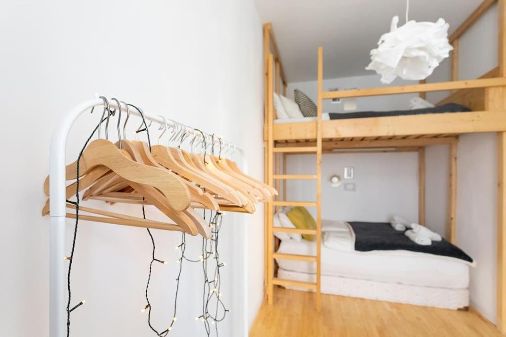 Charming & Authentic Vienna Flat - Central Located Apartment Exterior photo